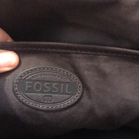 Fossil Leather Messenger Bag - Picture 13 of 17